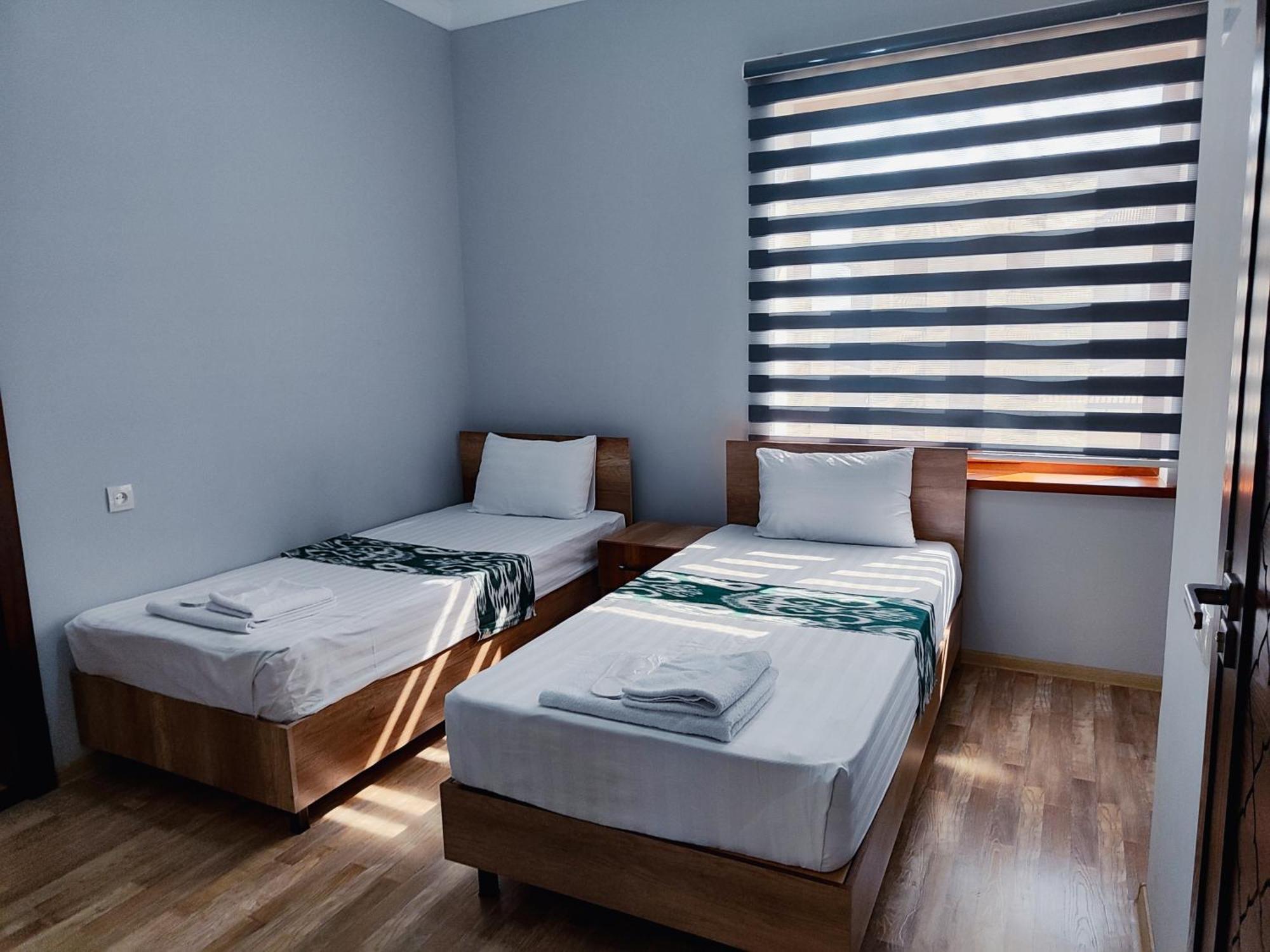 Hud Hud Bed & Breakfast Бухара Екстериор снимка